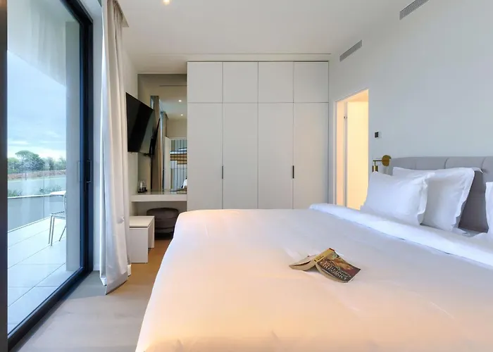 度假居 Semi-detached Crveni Vrh 1-2-3- By Interhome