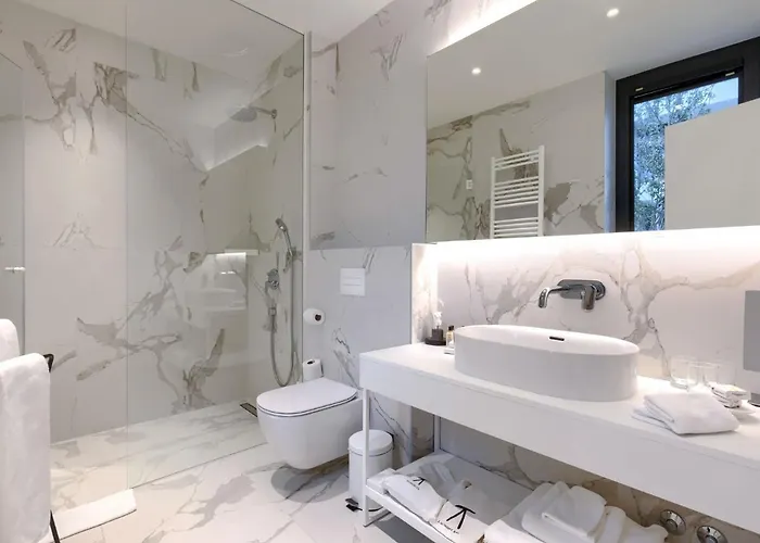 度假居 Semi-detached Crveni Vrh 1-2-3- By Interhome 萨武德里亚